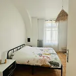 Apartmán Lumineux Et Spacieux 2 Avec Parking Gratuit Dans La Rue *