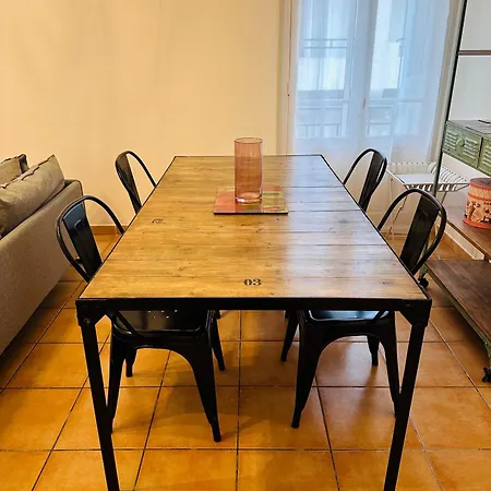 Lumineux Et Spacieux 2 Avec Parking Gratuit Dans La Rue Apartmán Perpignan